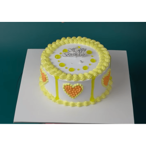 round shape pineapple flavour cake