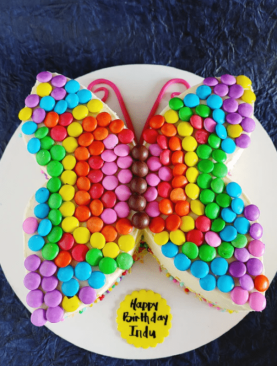 Butterfly shape cake