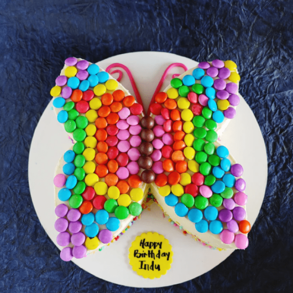 Butterfly shape cake