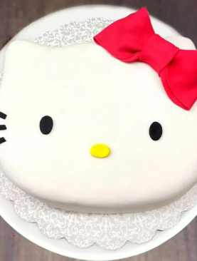 Cute Kitty Fondant Cake